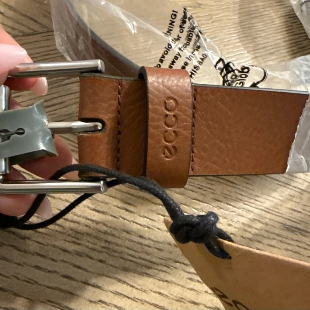 ECCO Men’s Per Leather Belt 40